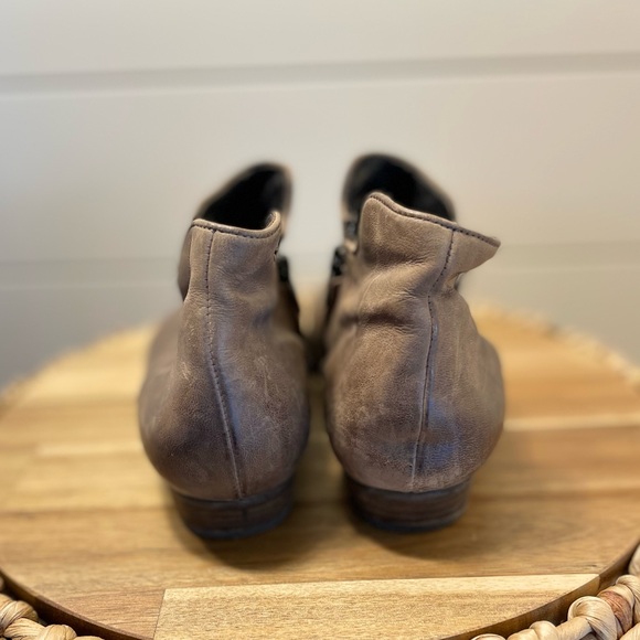 Paul Green Munchen Leather Booties Size 6 in US size - Picture 2 of 6